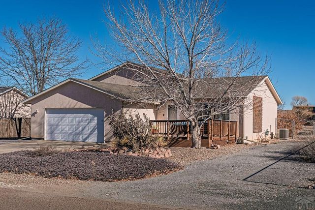 720 S Fleming Dr, Pueblo West, CO 81007