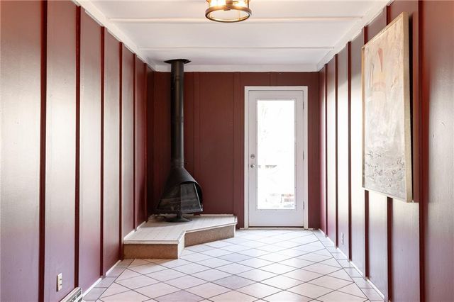 9212 W 99th Terrace, Overland Park, KS 66212