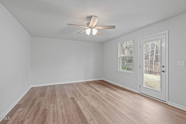 504 Light Oak Way, Apex, NC 27539