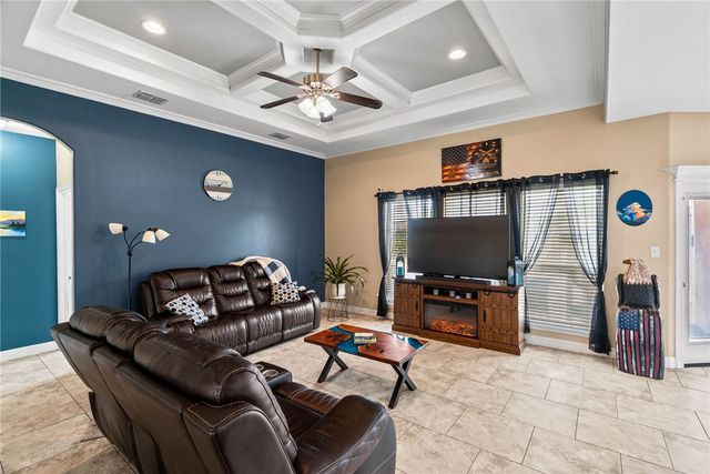 1113 Pinehollow Lane, Corpus Christi, TX 78418