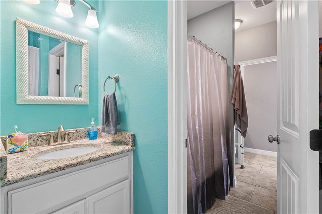 1113 Pinehollow Lane, Corpus Christi, TX 78418