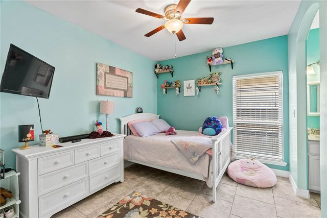 1113 Pinehollow Lane, Corpus Christi, TX 78418