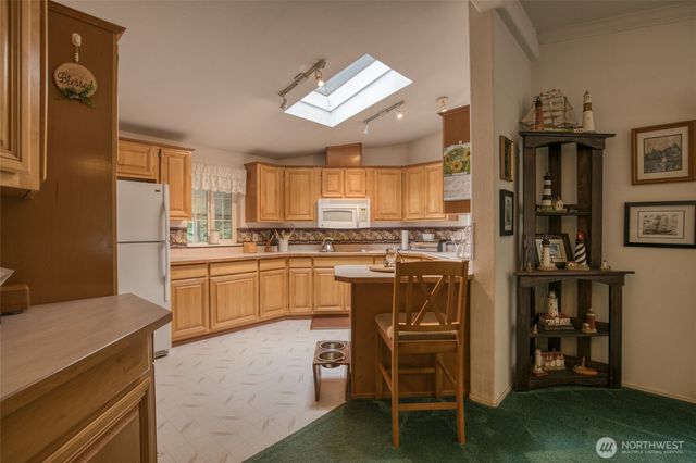 4214 Wishkah Road, Aberdeen, WA 98520