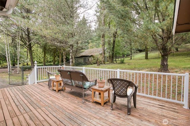 4214 Wishkah Road, Aberdeen, WA 98520