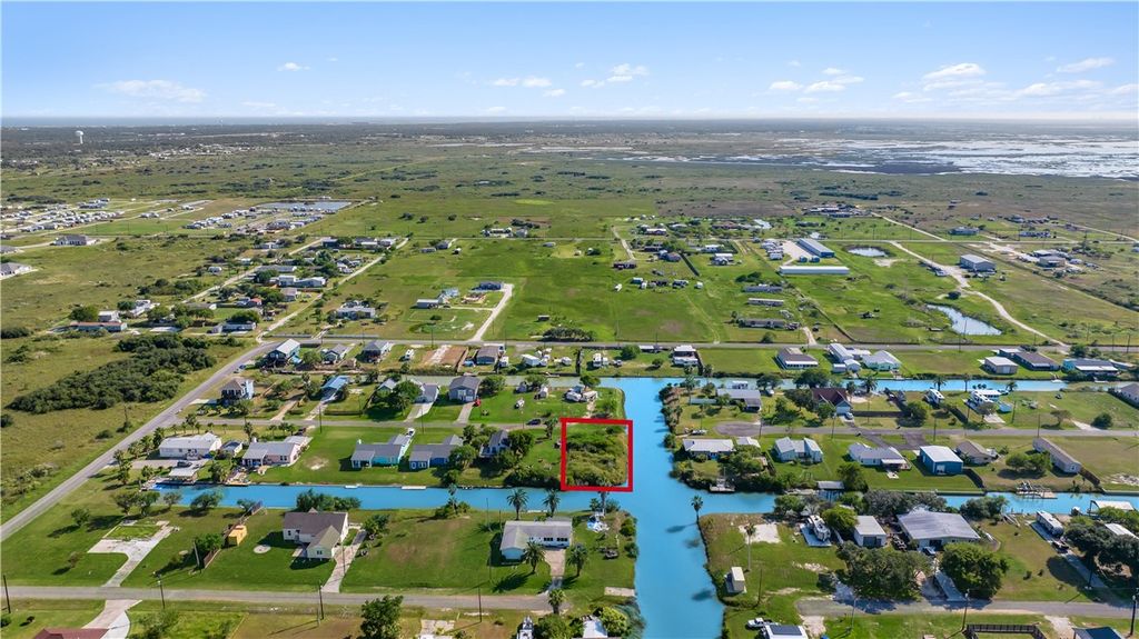 300 E POMPANO, Rockport, TX 78382 — photo 5