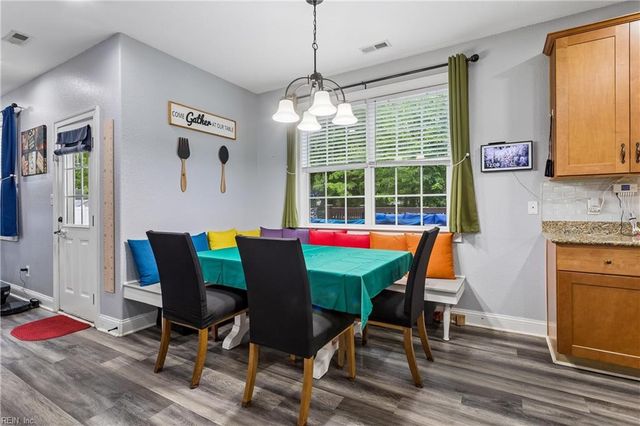 568 Waters RD, Chesapeake, VA 23322