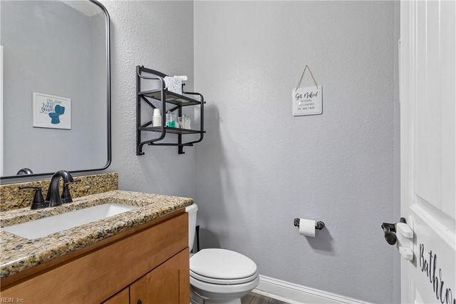 568 Waters RD, Chesapeake, VA 23322