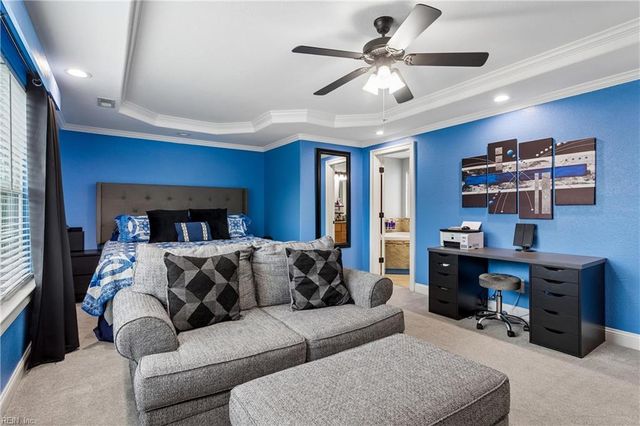 568 Waters RD, Chesapeake, VA 23322