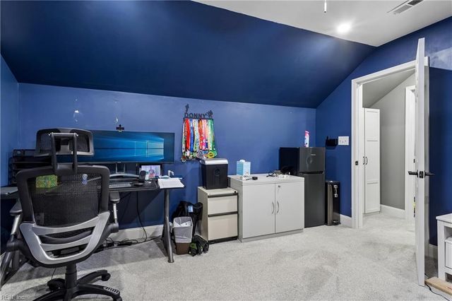 568 Waters RD, Chesapeake, VA 23322