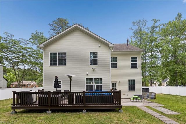 568 Waters RD, Chesapeake, VA 23322