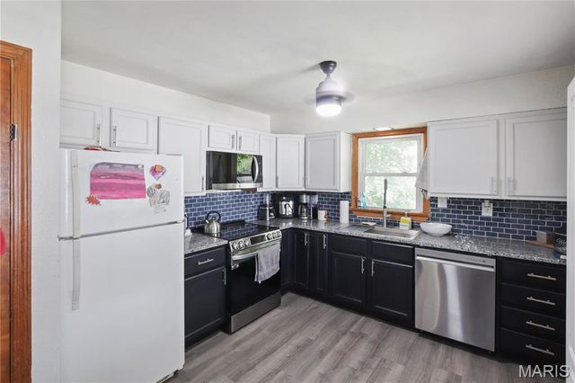 417 Hall Avenue, Union, MO 63084