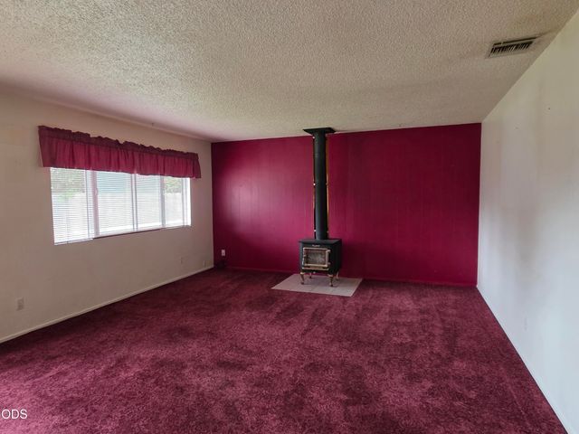 1716 SW K Street, Grants Pass, OR 97526