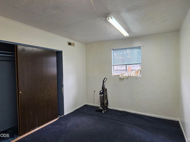 1716 SW K Street, Grants Pass, OR 97526