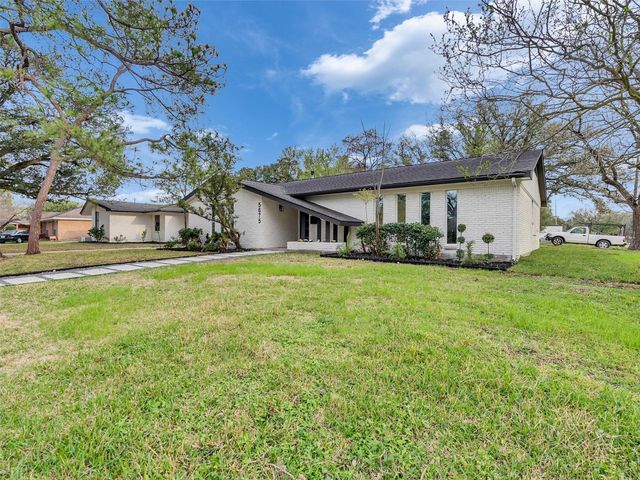5675 Sylmar Road, Houston, TX 77081