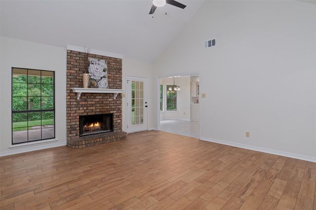 3816 Shadow Bend Drive, Haughton, LA 71037