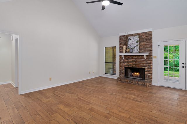 3816 Shadow Bend Drive, Haughton, LA 71037