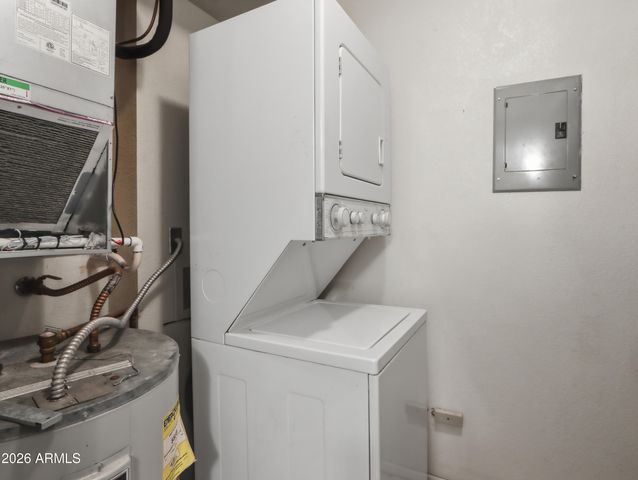 520 N STAPLEY Drive 249, Mesa, AZ 85203