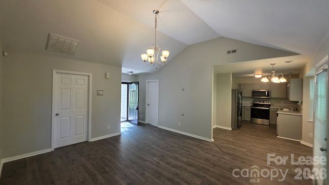 2633 Daffodil Drive, Charlotte, NC 28269