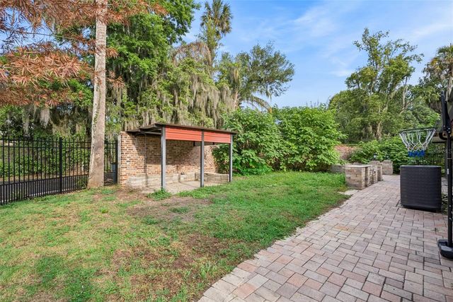 1000 BOYLSTON STREET, Leesburg, FL 34748