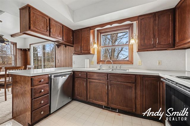 4102 40th Avenue, Hudsonville, MI 49426