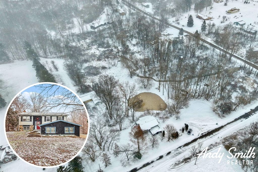 4102 40th Avenue, Hudsonville, MI 49426