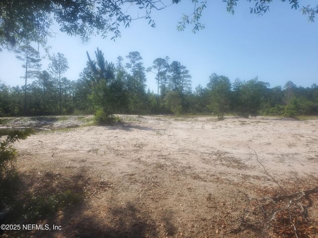 601 GEORGETOWN DENVER Road, Crescent City, FL 32112