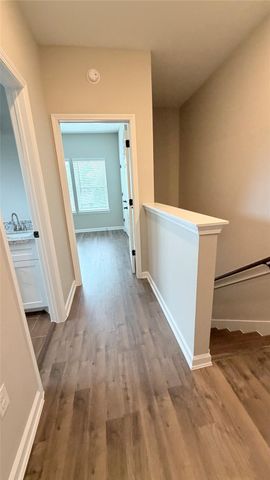 7034 Smilax Street B, Houston, TX 77088