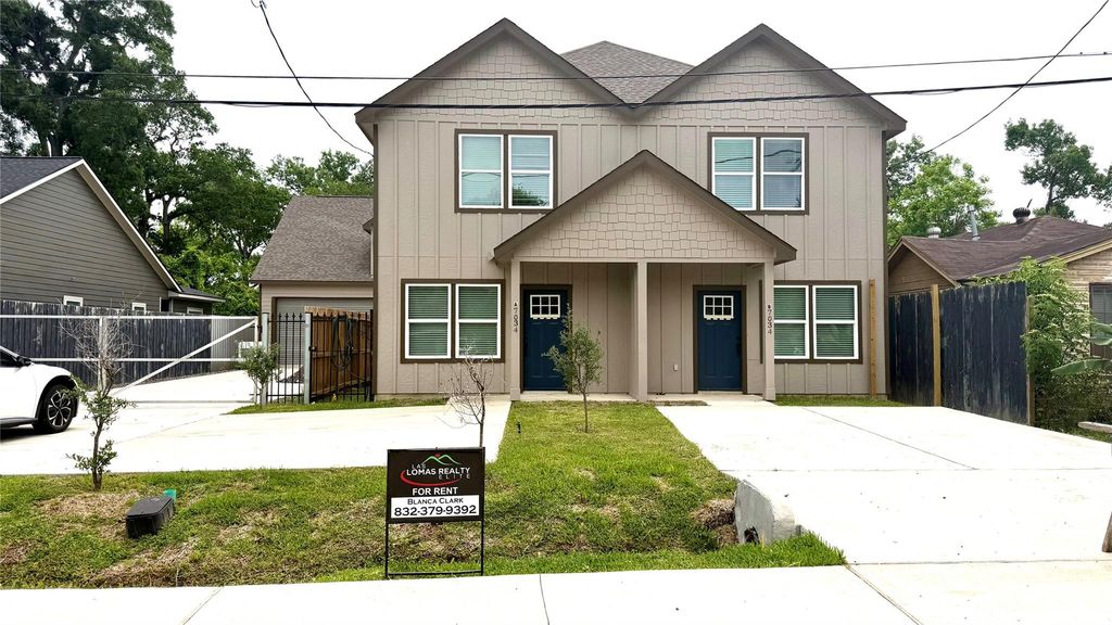 7034 Smilax Street B, Houston, TX 77088
