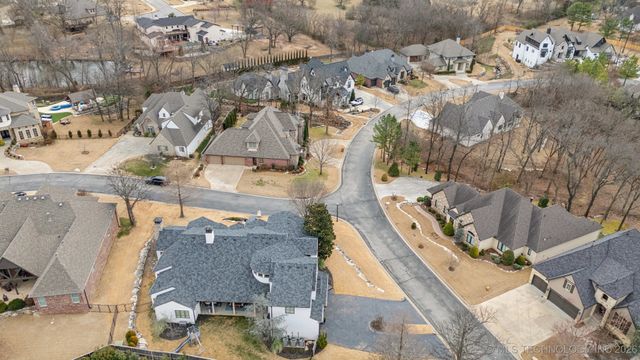 10628 S Mulberry Street, Jenks, OK 74037