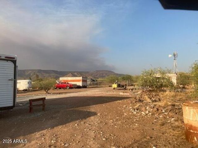 45215 N 10TH Street '-', New River, AZ 85087