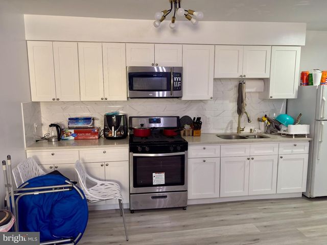 683 N 52ND ST, Philadelphia, PA 19131