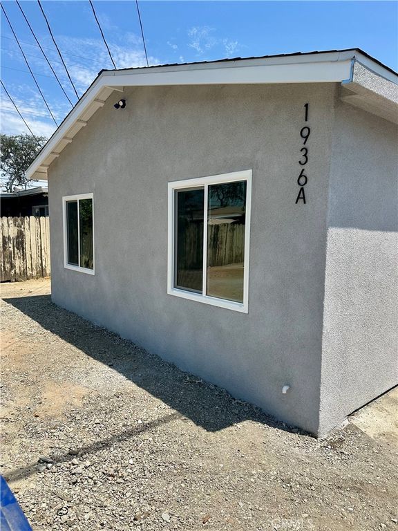1936 W Valencia Drive A, Fullerton, CA 92833
