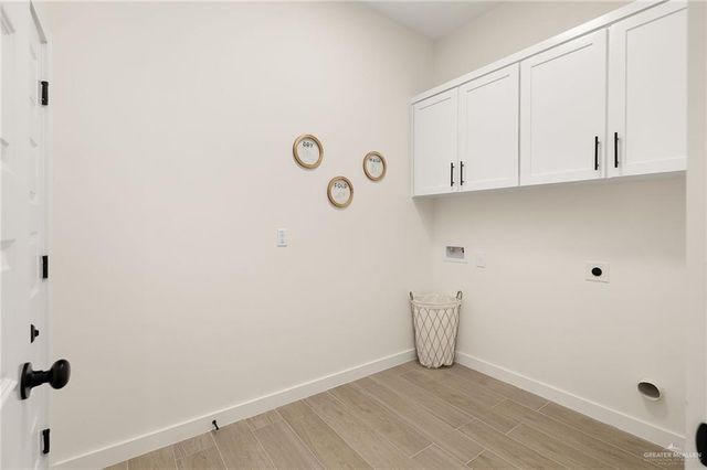 2320 Cardinal Drive, Weslaco, TX 78599