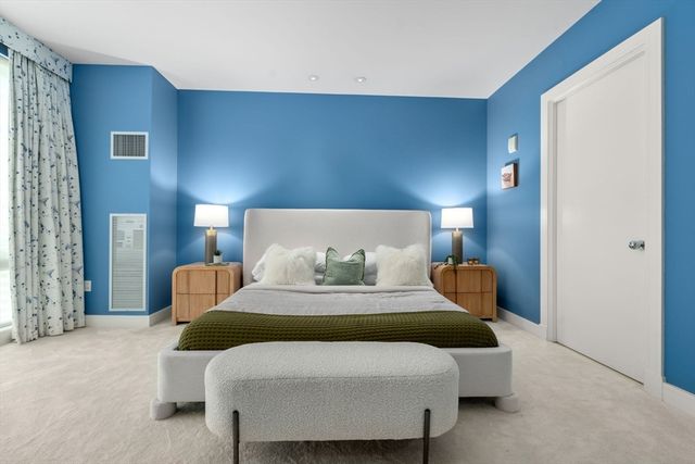 500 Atlantic Ave 18P, Boston, MA 02210