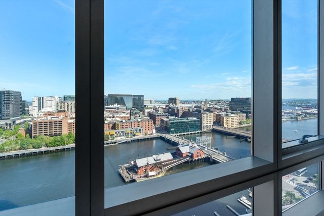 500 Atlantic Ave 18P, Boston, MA 02210