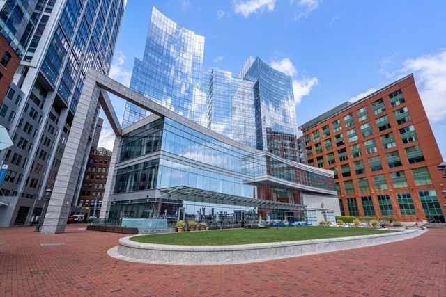 500 Atlantic Ave 18P, Boston, MA 02210