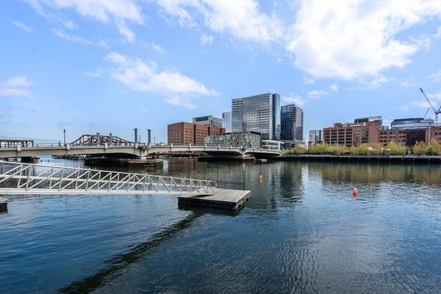 500 Atlantic Ave 18P, Boston, MA 02210