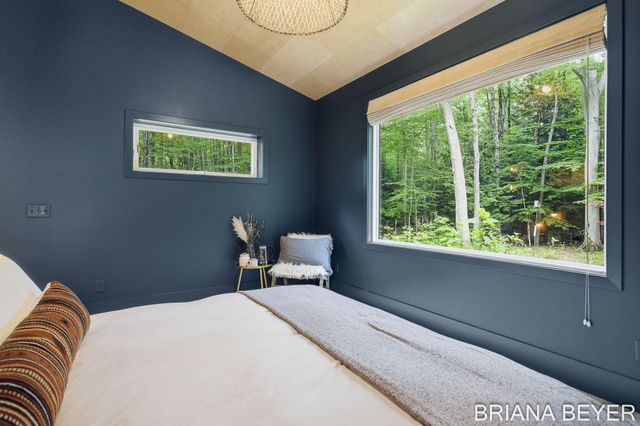 6550 Lake Effect Drive, Holland, MI 49423