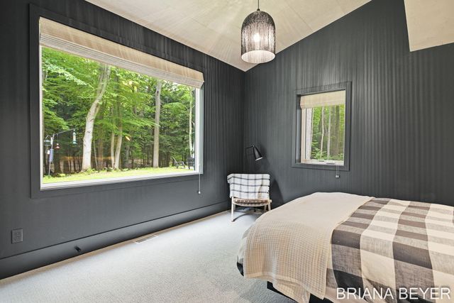 6550 Lake Effect Drive, Holland, MI 49423