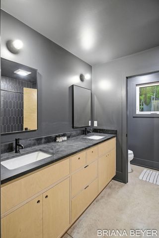 6550 Lake Effect Drive, Holland, MI 49423