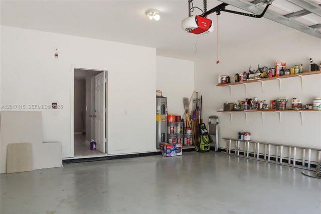 3072 SE 5th Dr, Homestead, FL 33033
