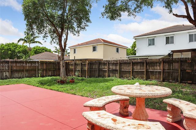 3072 SE 5th Dr, Homestead, FL 33033