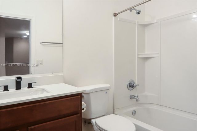 3072 SE 5th Dr, Homestead, FL 33033