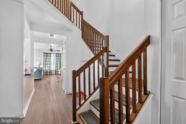 236 TIMBER VIEW DR, Harrisburg, PA 17110