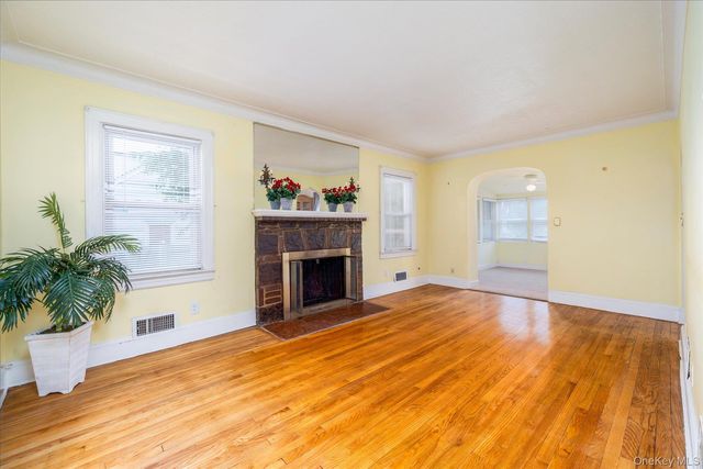 254 Merrifield Avenue, Oceanside, NY 11572