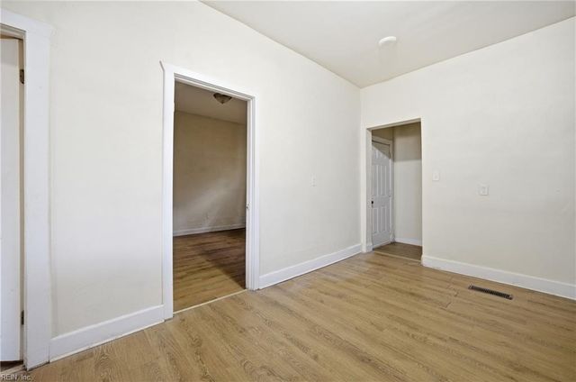 1406 Crawford PW, Portsmouth, VA 23704