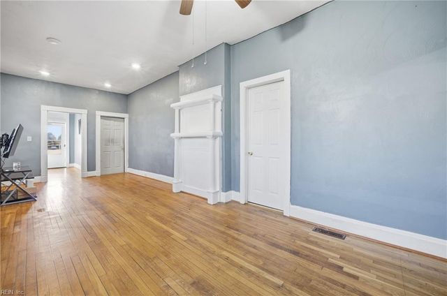 1406 Crawford PW, Portsmouth, VA 23704