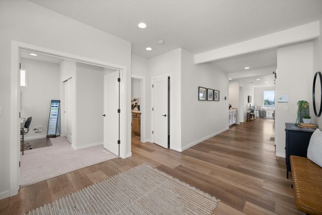 24785 E Blue Ridge Ave, Liberty Lake, WA 99019