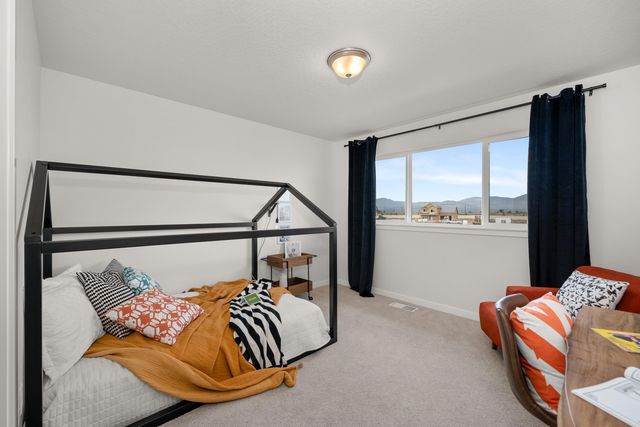 24785 E Blue Ridge Ave, Liberty Lake, WA 99019