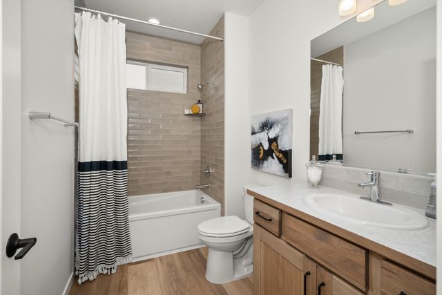 24785 E Blue Ridge Ave, Liberty Lake, WA 99019